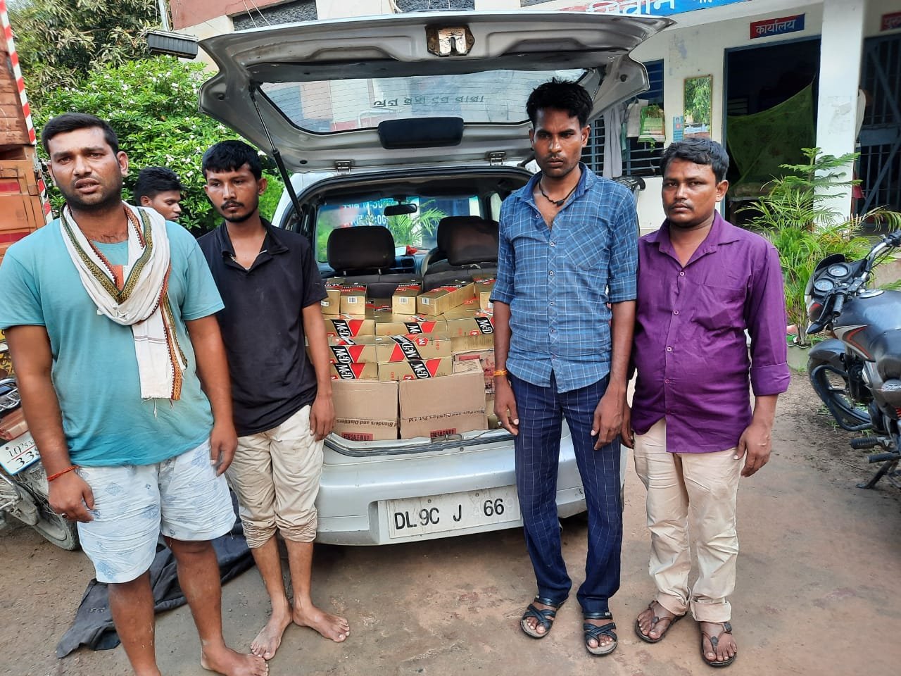 मेहरौना-सिरकलपुर में पुलिस की कड़ाई तो चनुकी के रास्ते निकल रहे तस्कर
