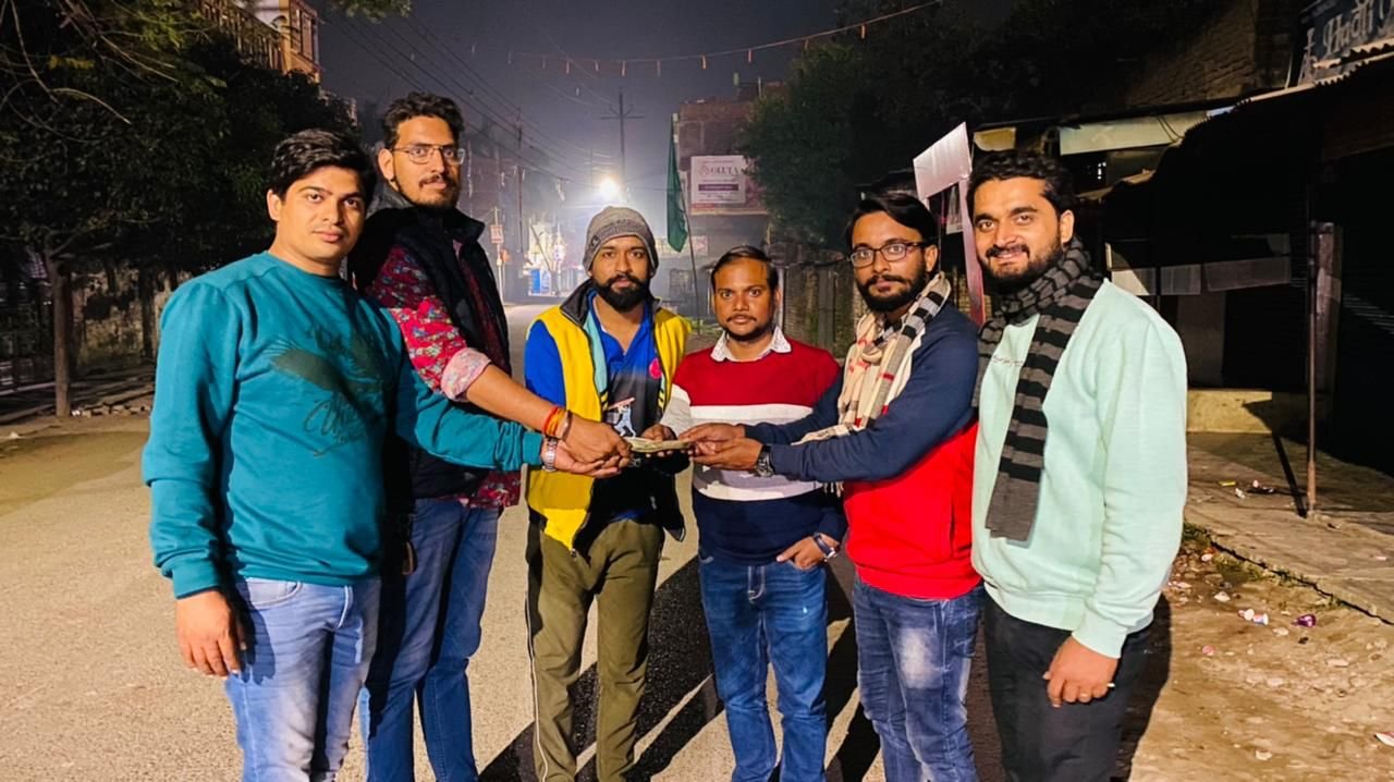 पैरा ताइक्वांडो खिलाड़ी रंजन के मदद में आगे आये सांसद व शिक्षक