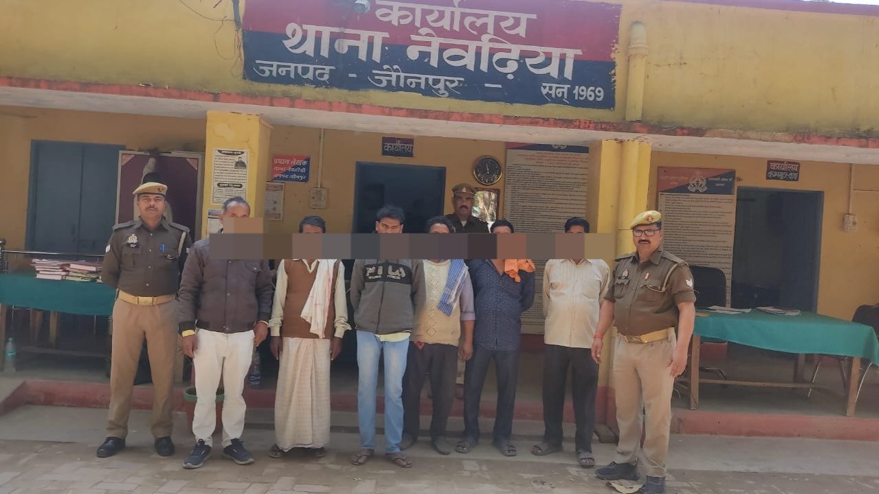 6 वारन्टी अभियुक्तों को पुलिस ने किया गिरफ्तार