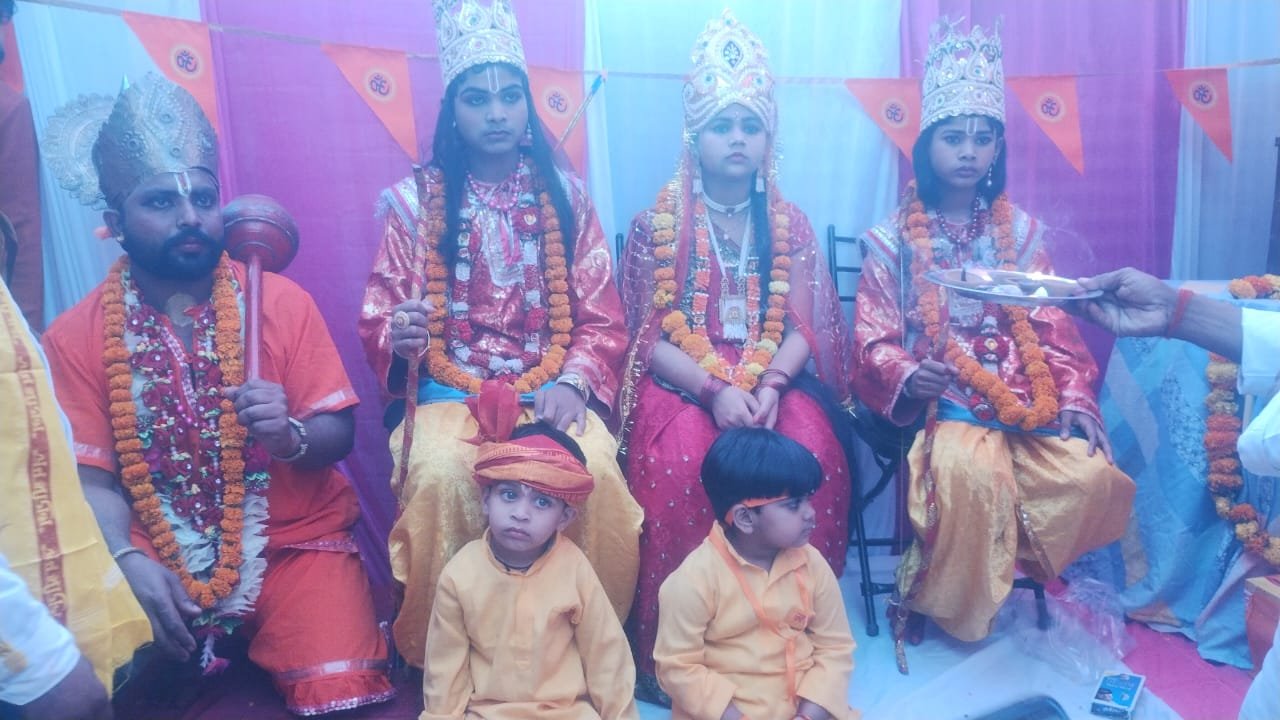 विश्व हिन्दू परिषद ने निकाली भव्य श्रीराम शोभायात्रा