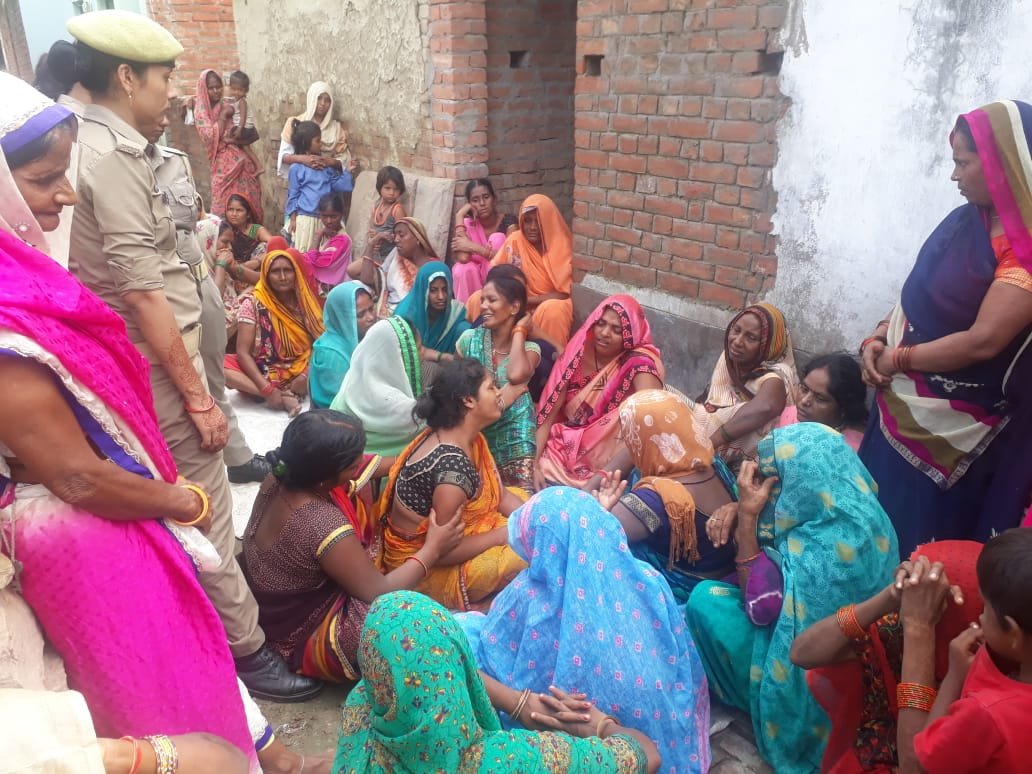 मैकेनिक की हत्या में प्रयुक्त पिस्टल व बाइक बरामद,पत्नी सहित तीन गिरफ्तार