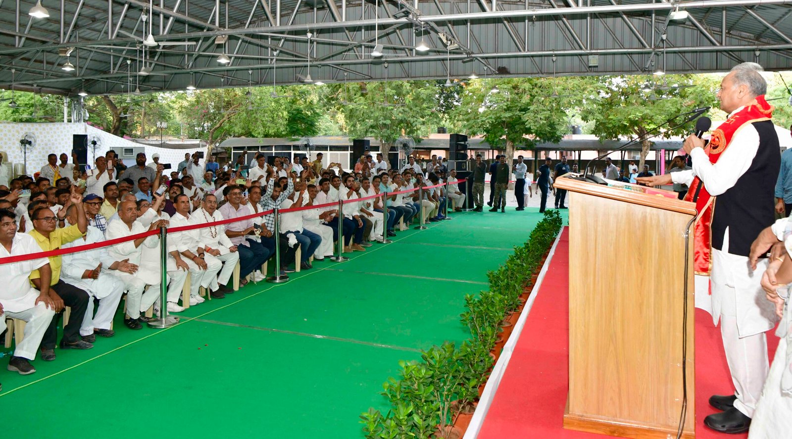 सुजानगढ़ को जिला बनाने के लिए मुख्यमंत्री को दिया धन्यवाद