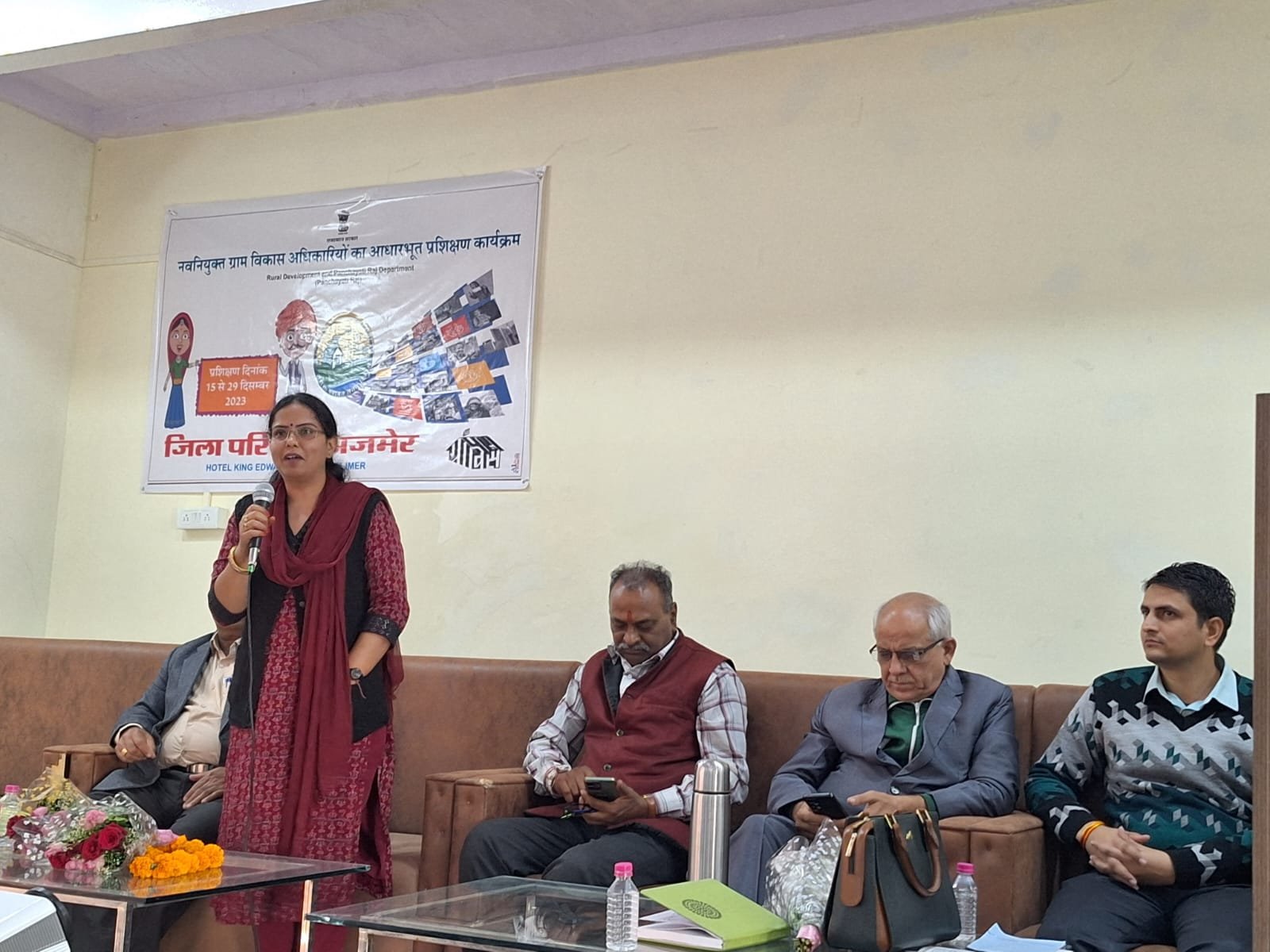 ग्राम विकास की भावना को प्राथमिकता से ले – ललित गोयल