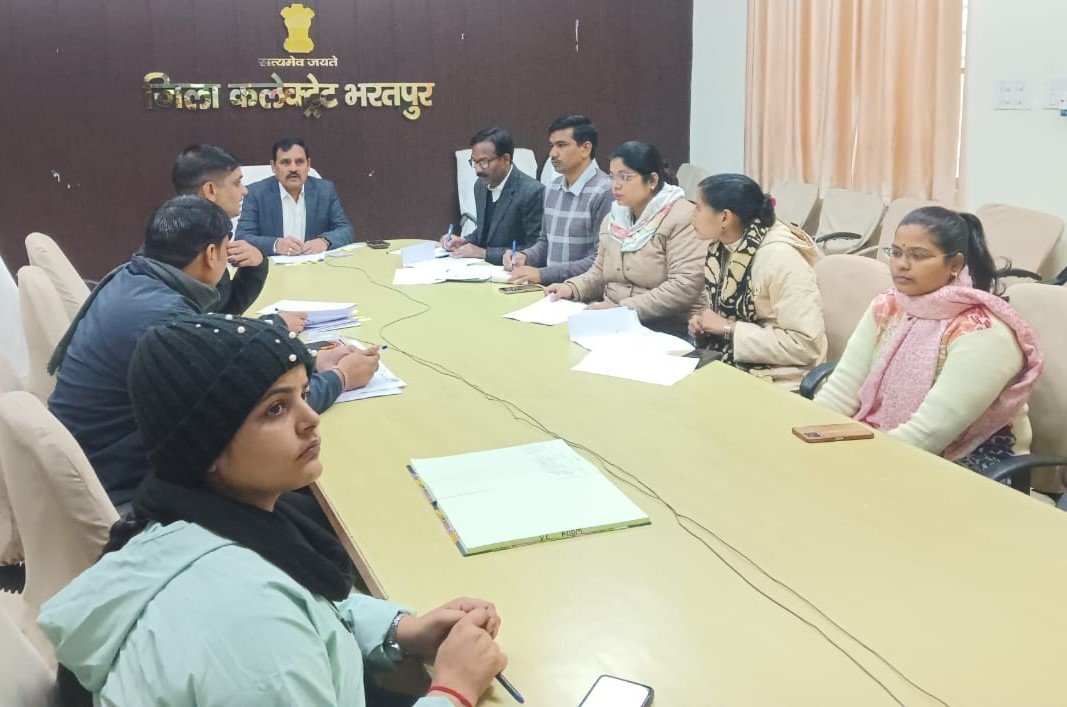 संभाग स्तरीय महिला समाधान समिति की बैठक आयोजित