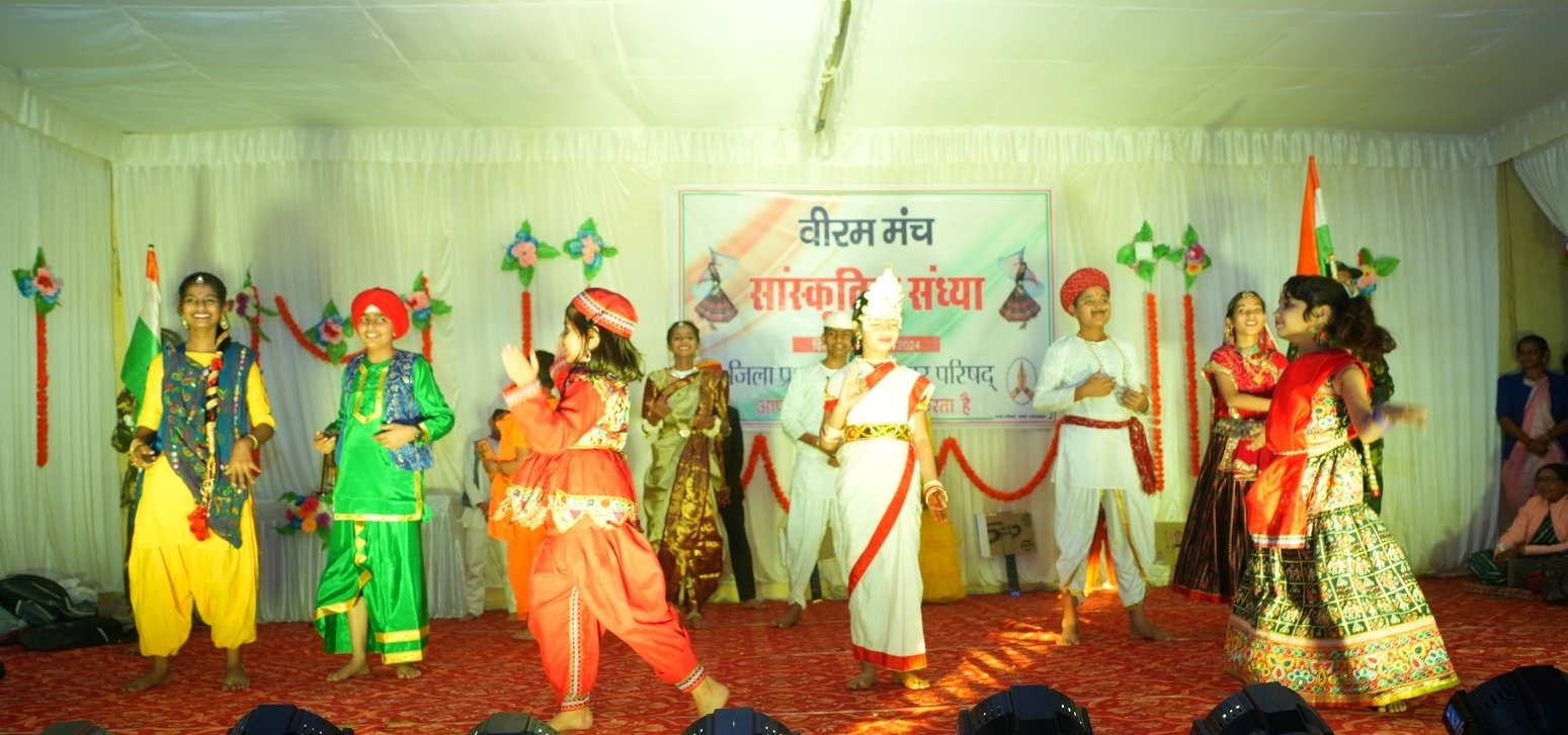 गणतंत्र दिवस : सांस्कृतिक संध्या में देशभक्ति एवं राजस्थानी लोक संस्कृति की दिखी झलक