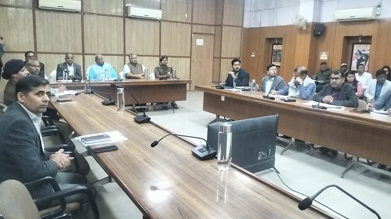 शिक्षा मंत्री ने जोधपुर में ली बैठक
