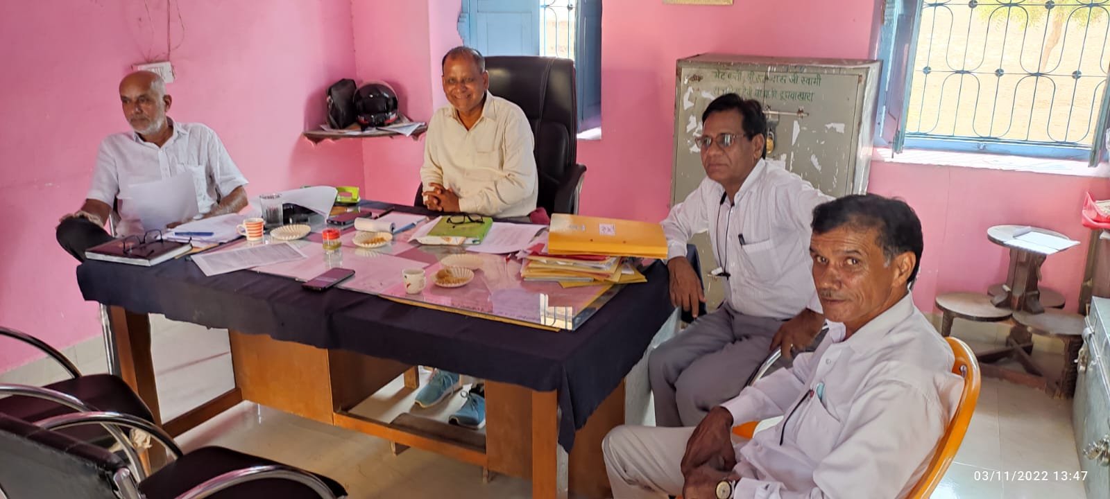 सीबीईओ ने किया विद्यालयों का निरीक्षण