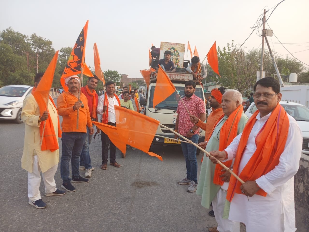 बजरंग दल ने निकाली मतदाता जागरूकता यात्रा