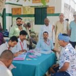 शिविर में करीब 300 मरीजों का हुआ नेत्र परीक्षण