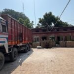 मेहरौना बार्डर पर एक 12 चक्का ट्रक से 480 पेटी पंजाब निर्मित शराब बरामद