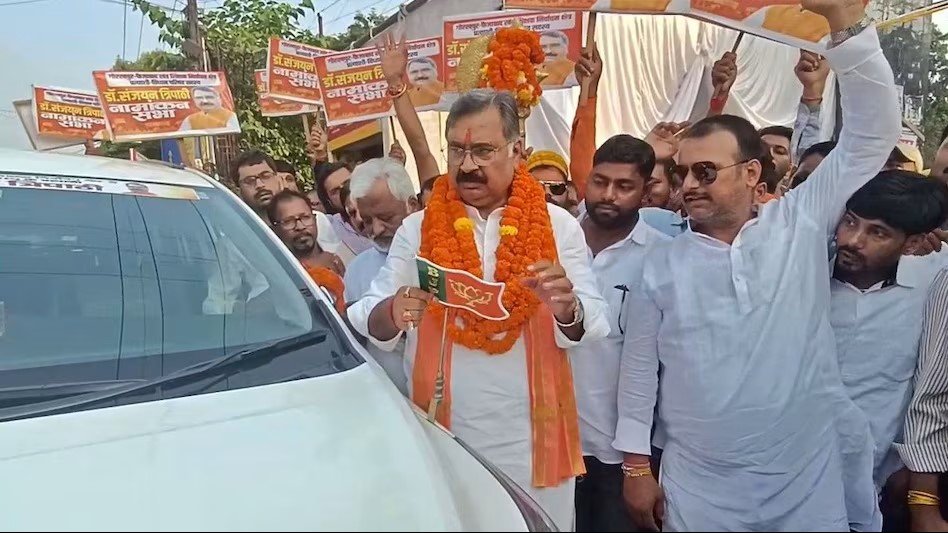 गोरखपुर-फैजाबाद-MLC-चुनाव-में-भाजपा-में-टिकट-को-लेकर-घमासान-संजयन-त्रिपाठी-निर्दलीय-मैदान-में